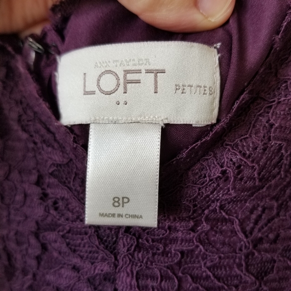 Anne Taylor Lace Dress - Picture 6 of 10